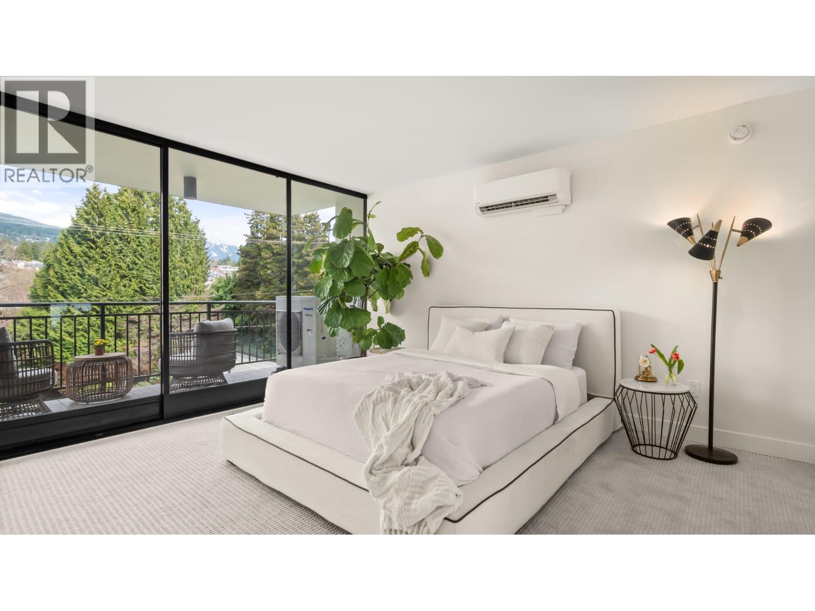 401 475 13TH STREET, West Vancouver