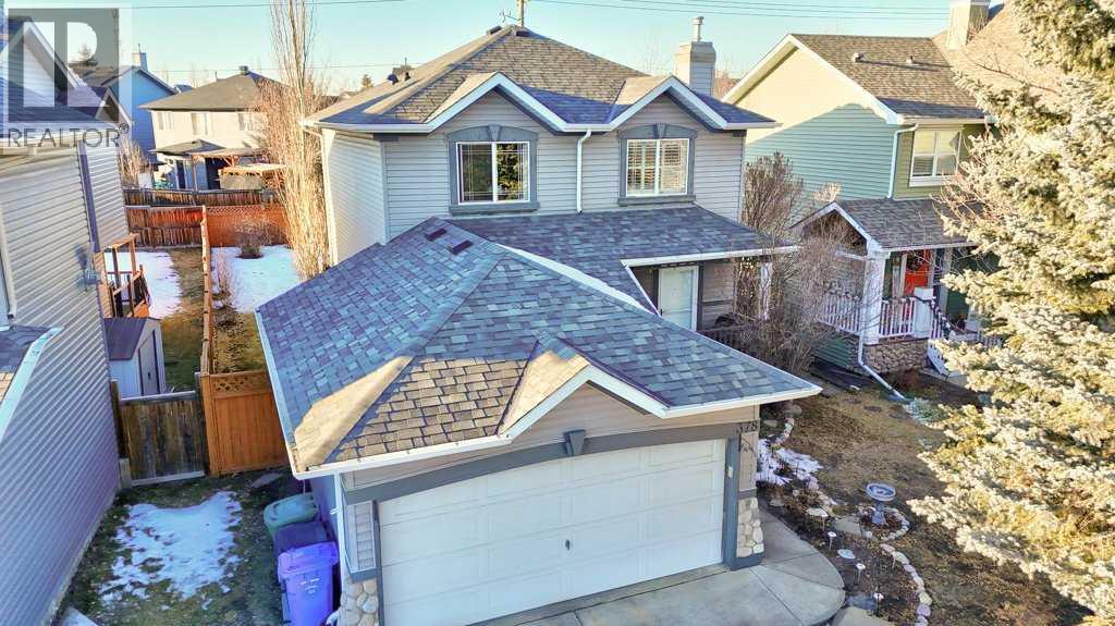 Single Family House for Sale in  Chaparral Drive SE Chaparral Calgary 