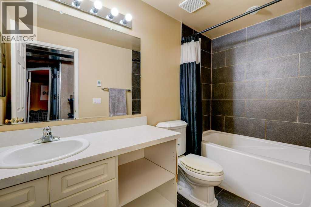 Single Family House for Sale in  Chaparral Drive SE Chaparral Calgary 