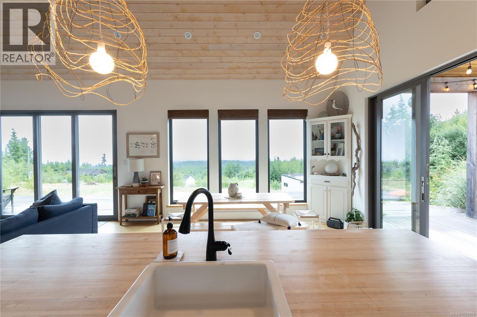 3972 Trailhead Rd, Sooke