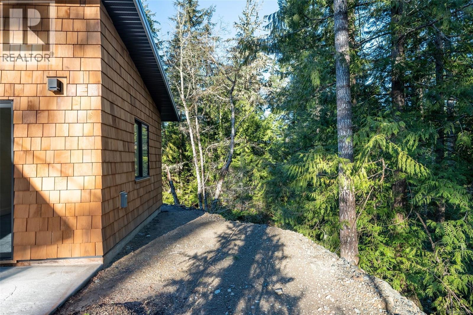 2450 Carpenter Rd, Sooke