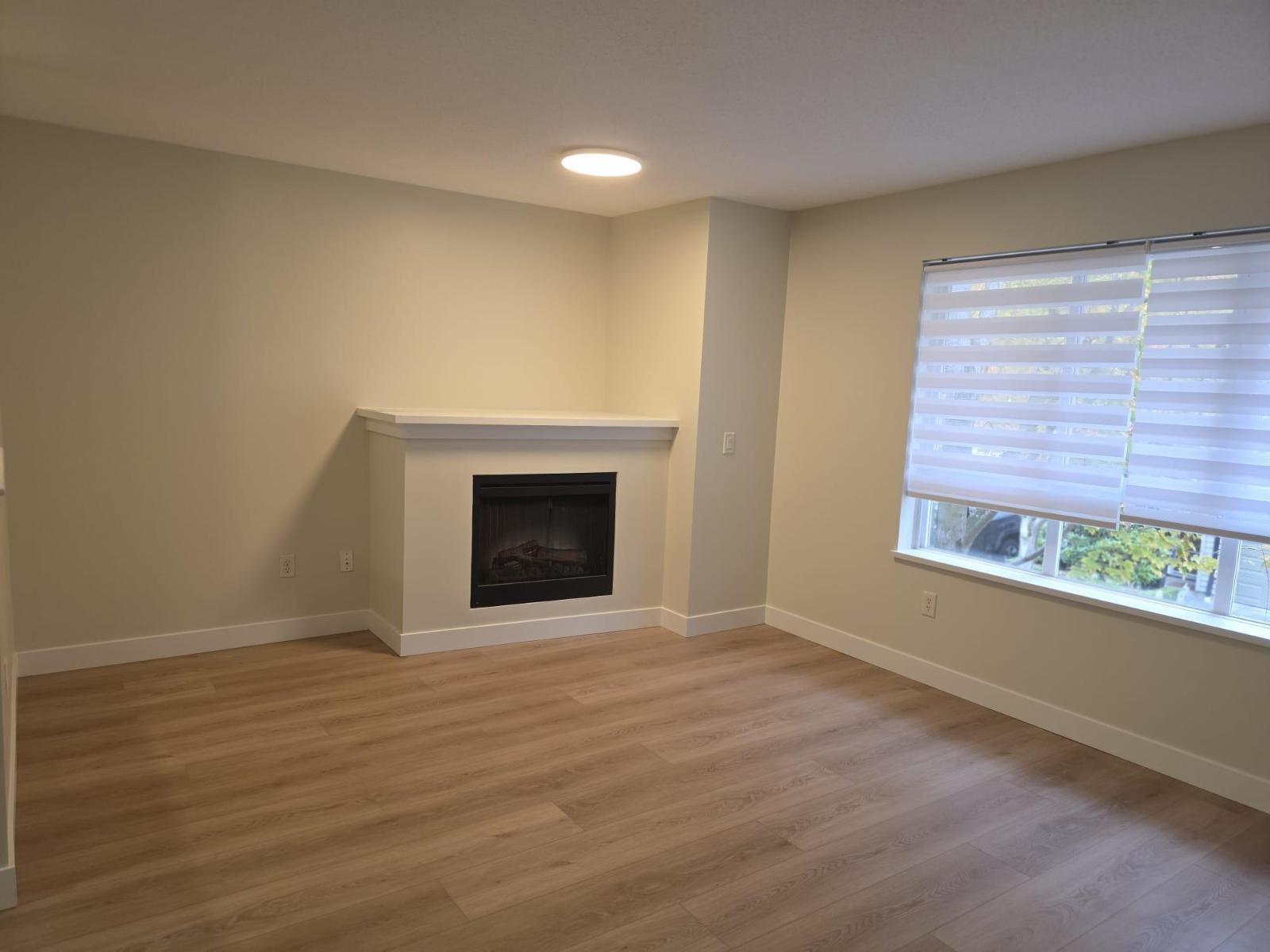 9 6747 203RD STREET, Langley