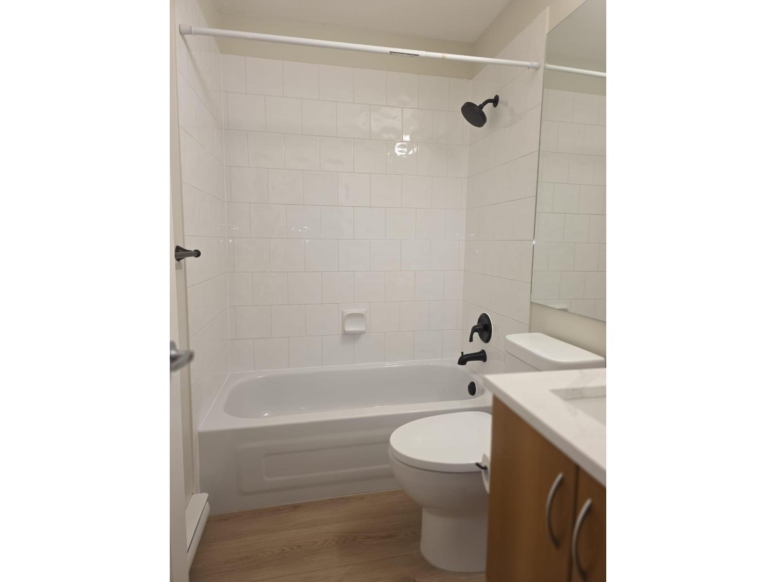 9 6747 203RD STREET, Langley