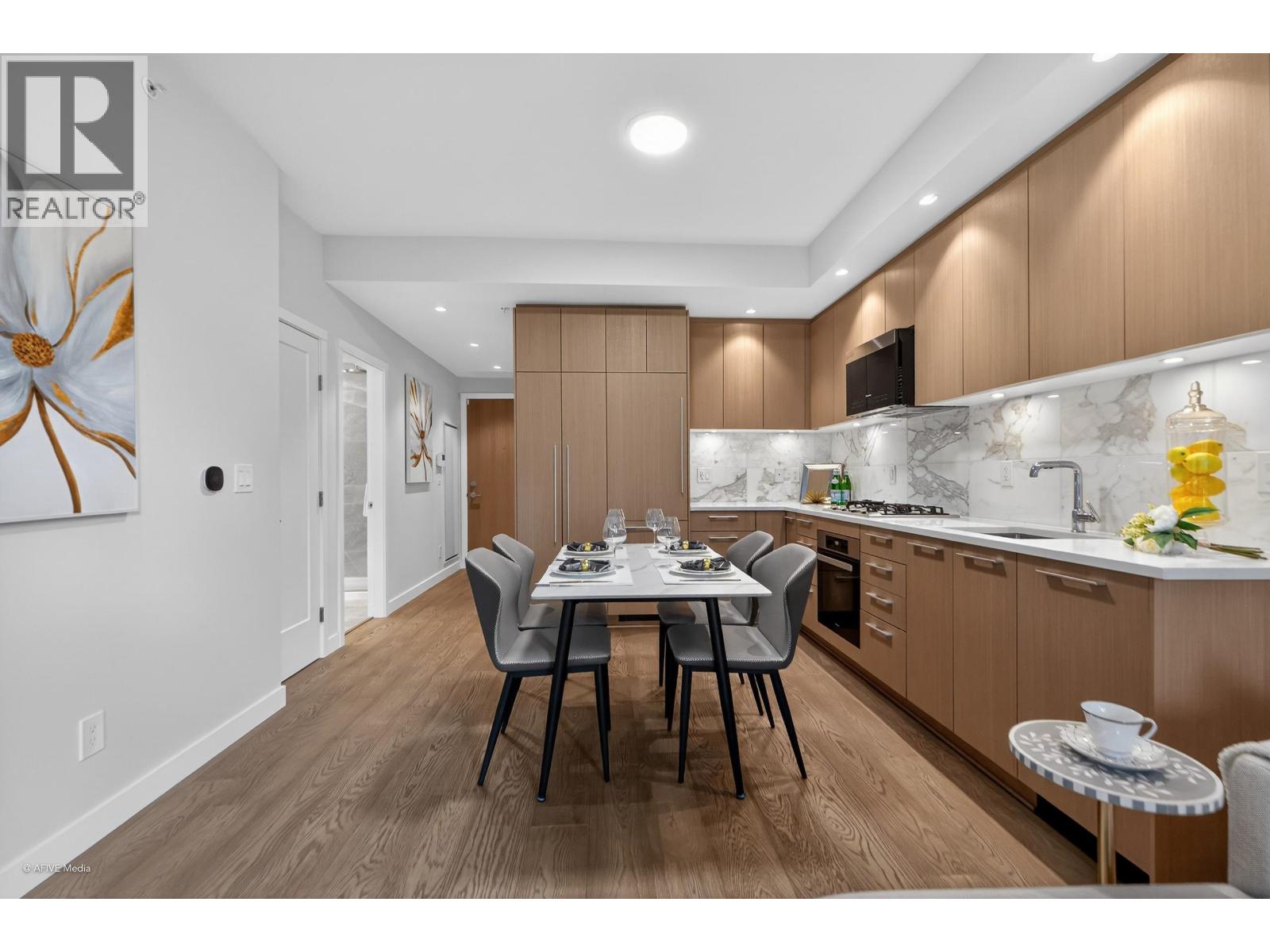 101 5608 BERTON AVENUE, Vancouver