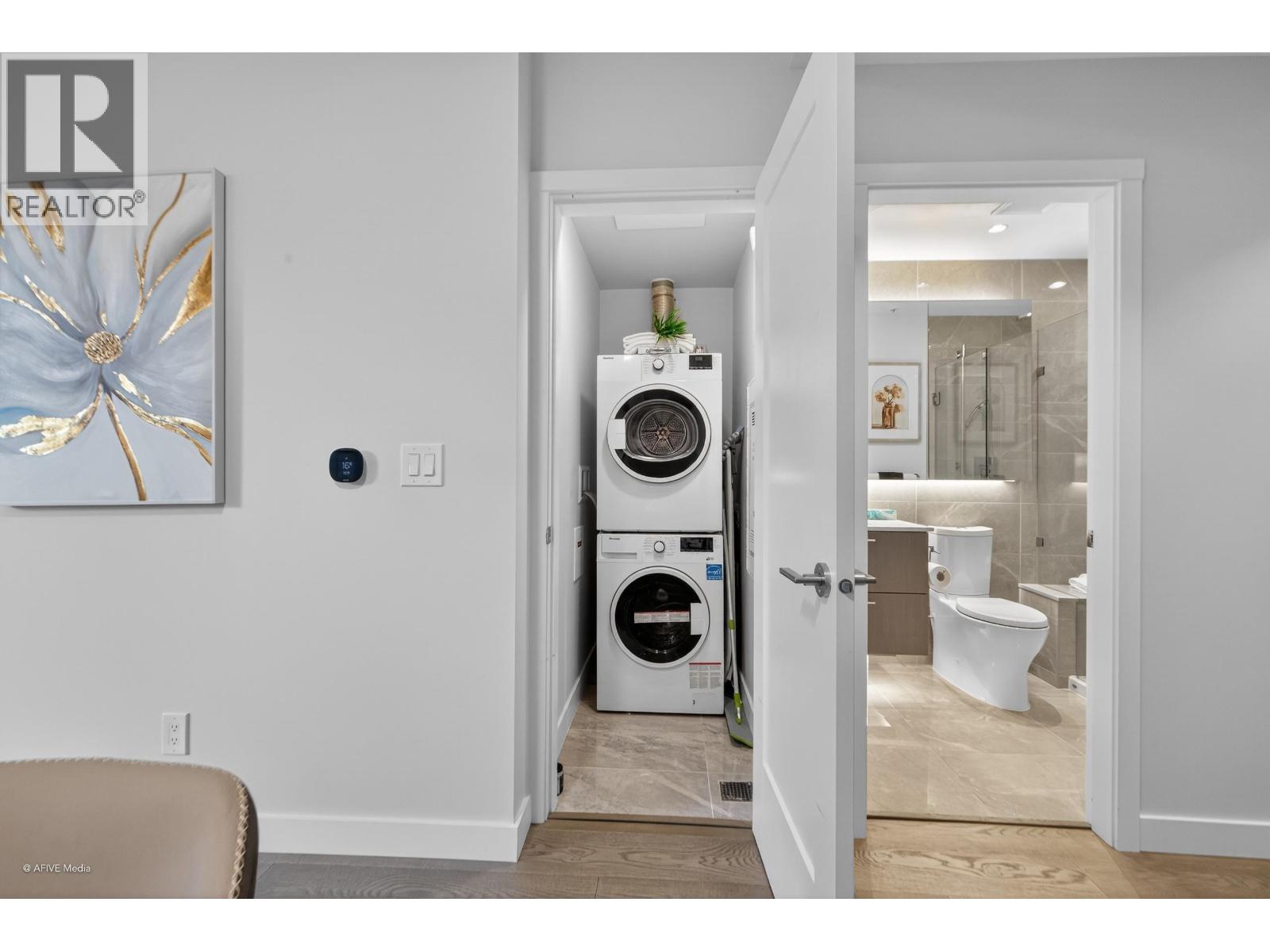 101 5608 BERTON AVENUE, Vancouver