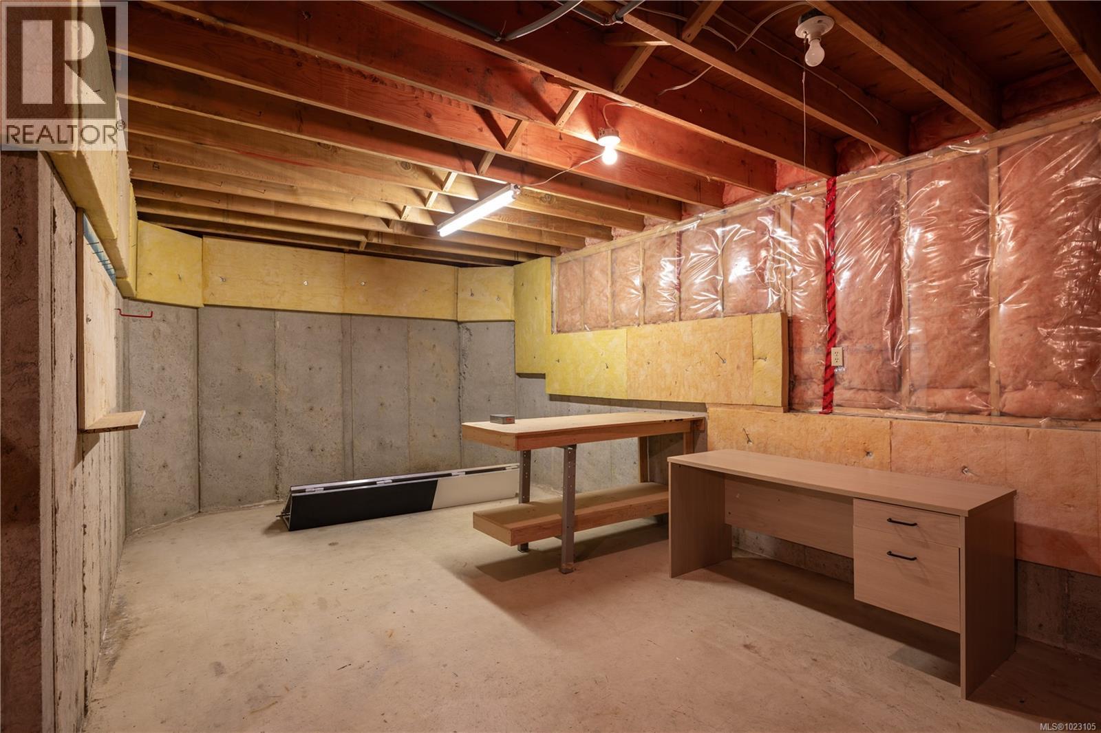 3635 Arbutus Dr N, Cobble Hill