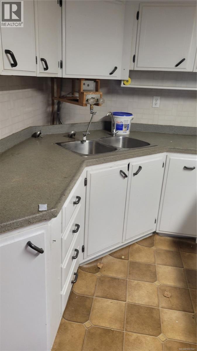 10 5659 Tomswood Rd, Port Alberni