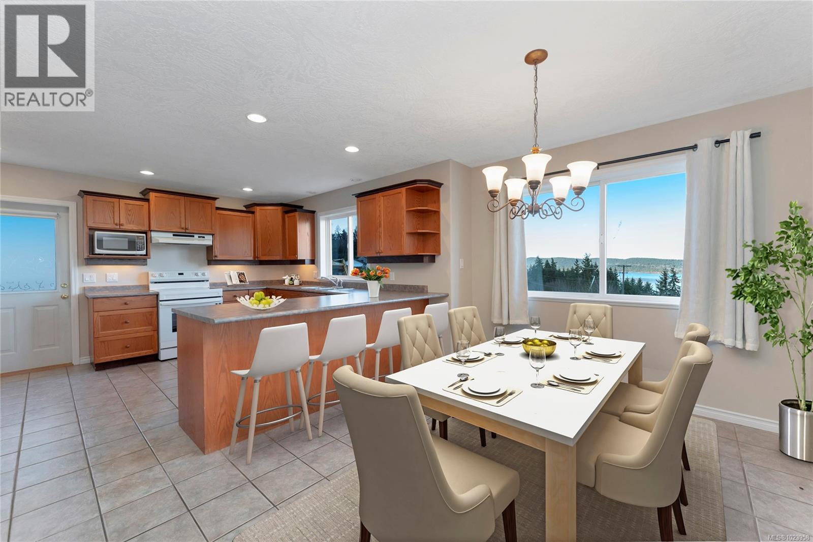 517 Louise Rd, Ladysmith