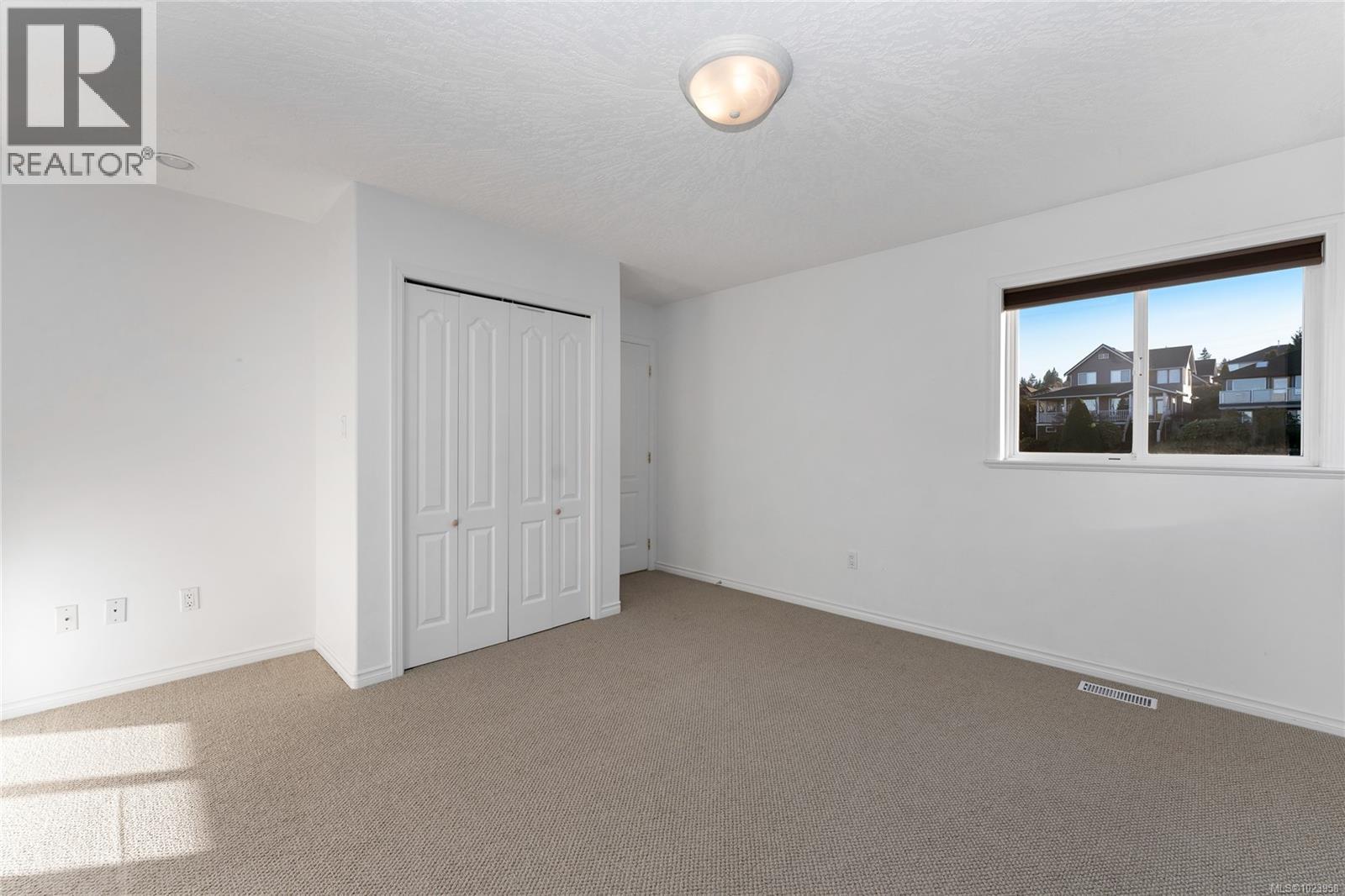 517 Louise Rd, Ladysmith