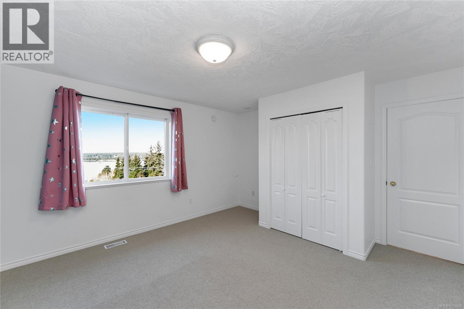 517 Louise Rd, Ladysmith