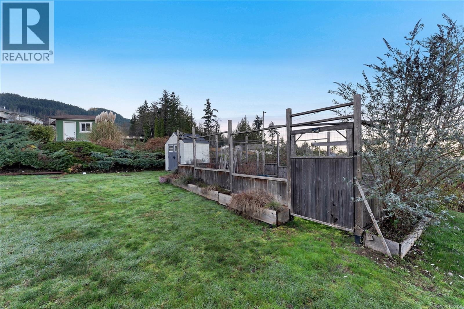 517 Louise Rd, Ladysmith