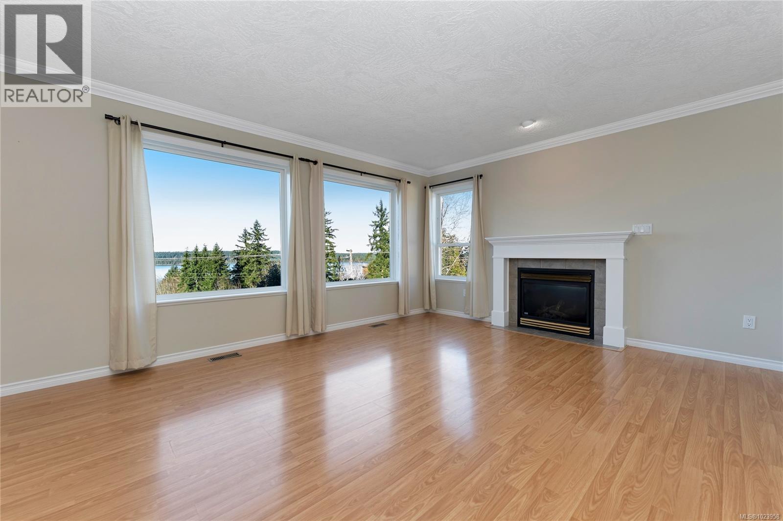 517 Louise Rd, Ladysmith