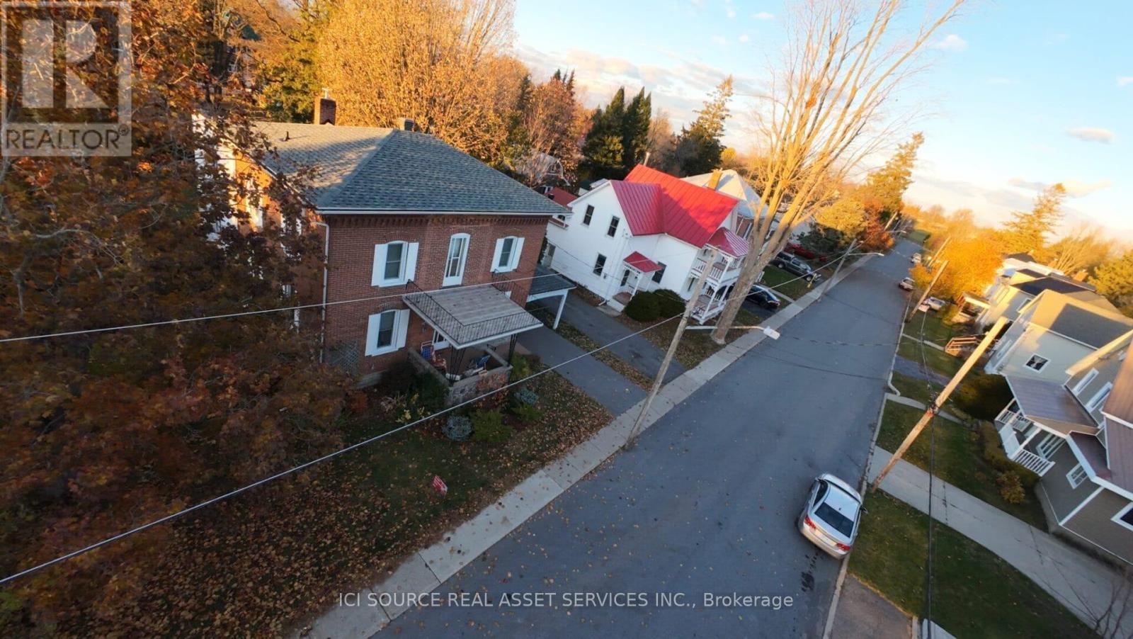 11 PETER STREET - Photo 3 of 25, North Glengarry, Ontario