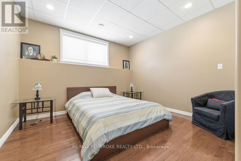 616 BARRON CANYON ROAD — photo 27