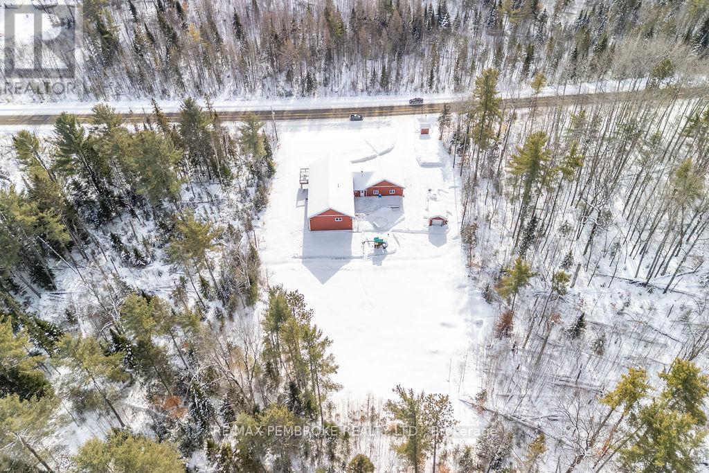 616 BARRON CANYON ROAD — photo 37