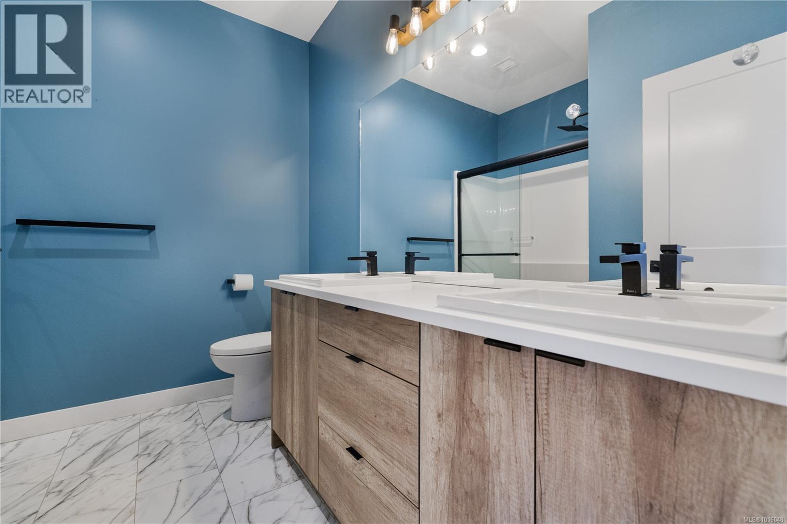 7 3016 Alder St S, Campbell River