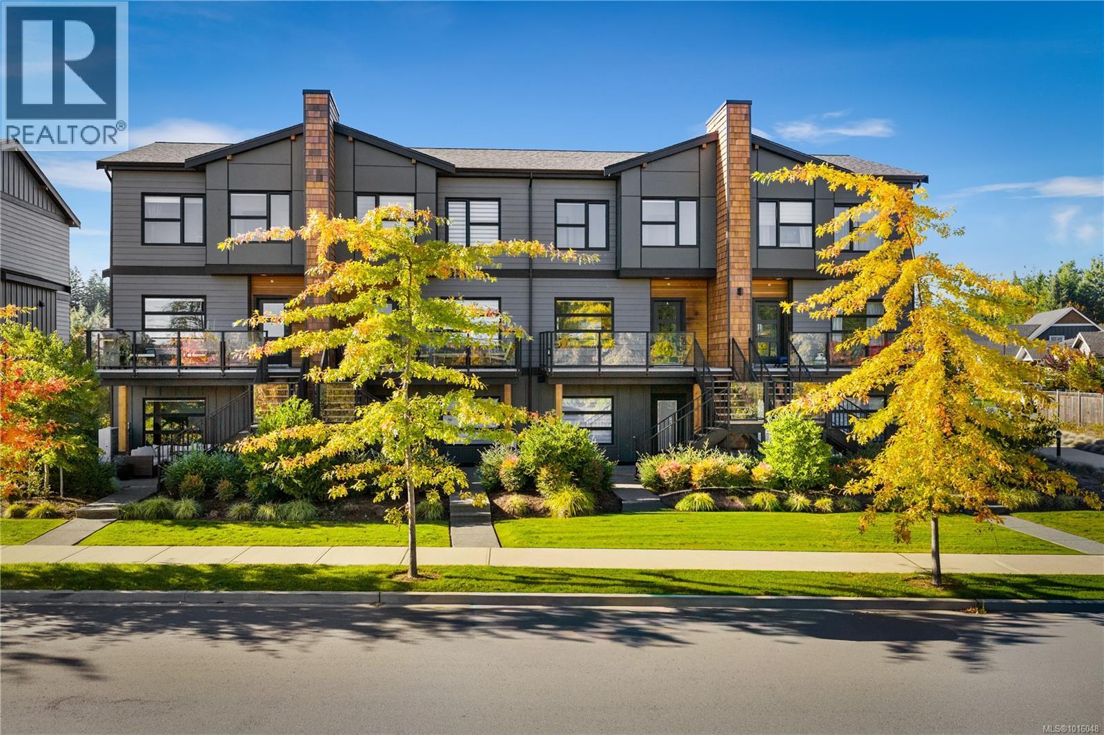 7 3016 Alder St S, Campbell River