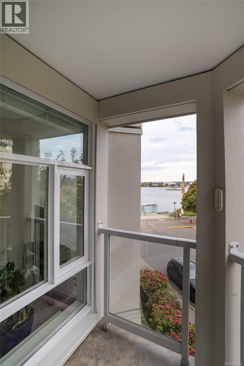 203 11 Cooperage Place, Victoria