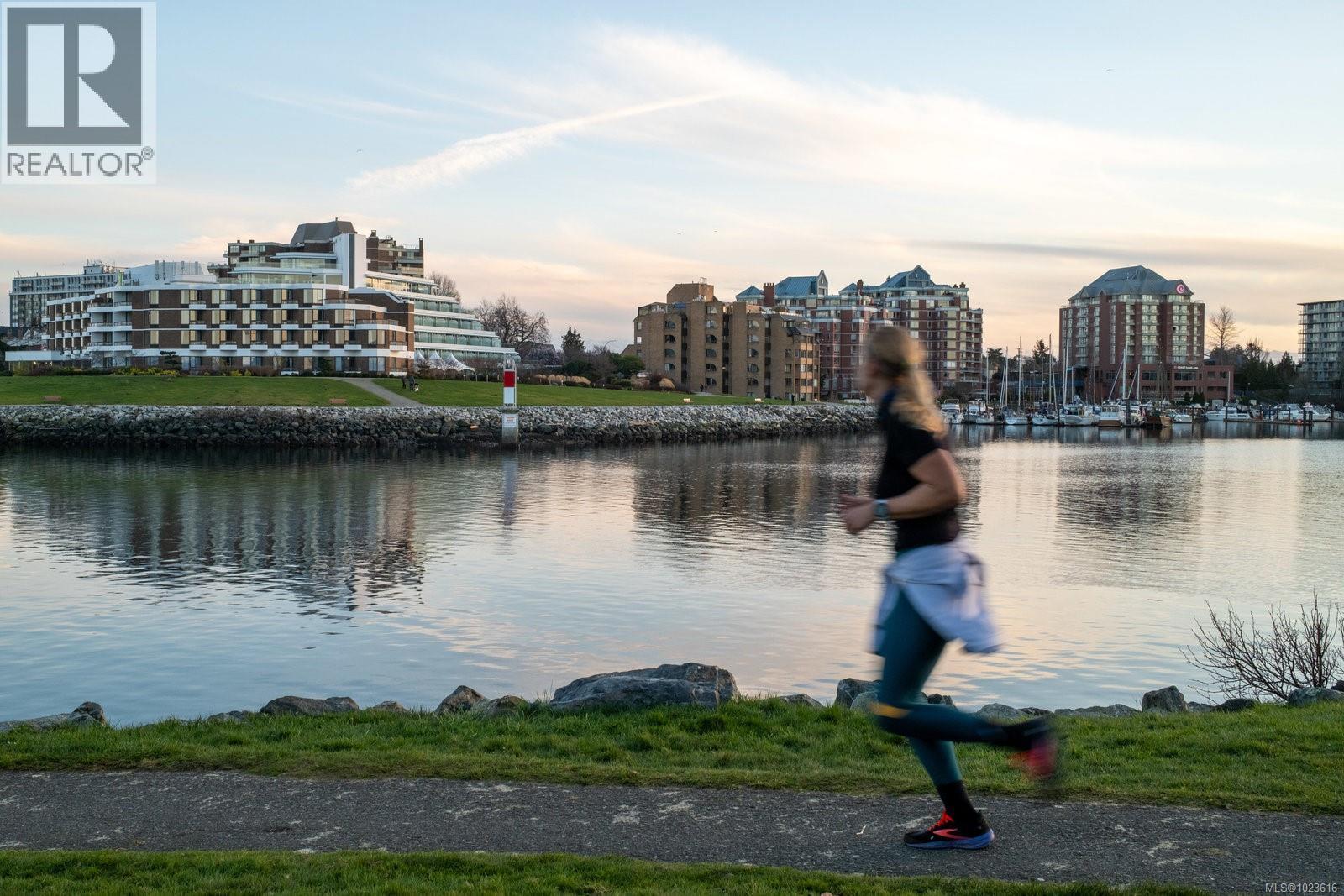 203 11 Cooperage Place, Victoria