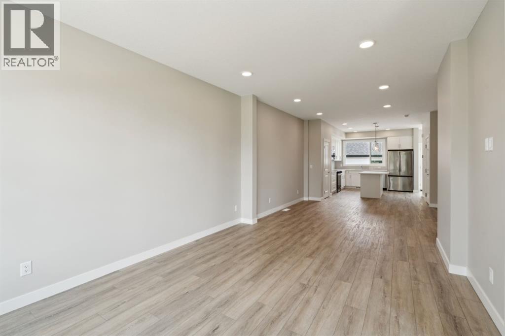 Single Family House for Sale in  Alderwood Close SE Acadia Calgary 