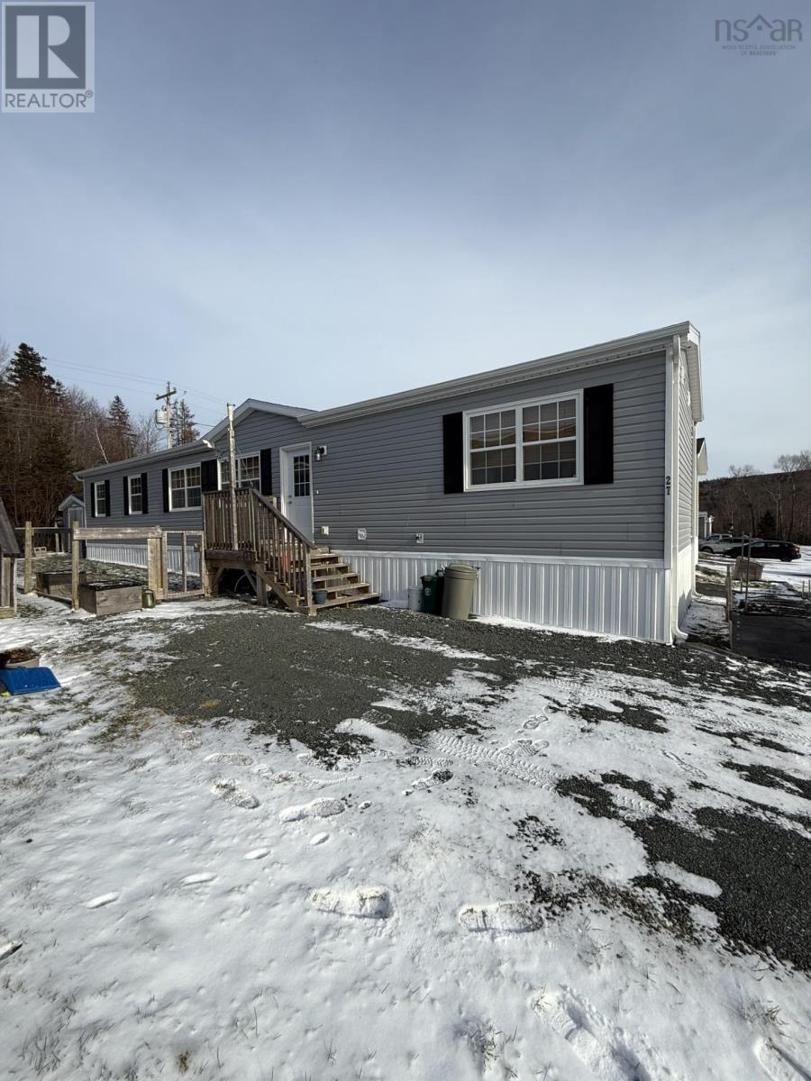 Property photo of 27 PARKWOOD DRIVE, NORTH GRANT, N.S.