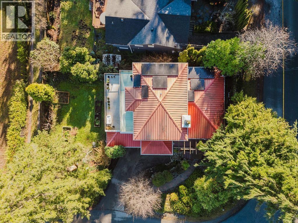 773 FRANKLIN ROAD, Gibsons