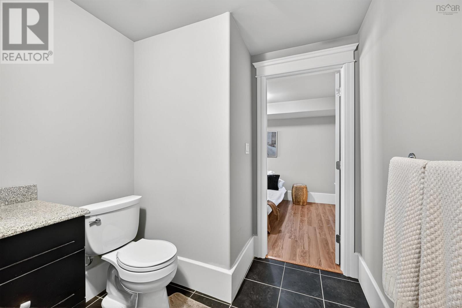 Property 38 of 49 of 42 Canso Drive