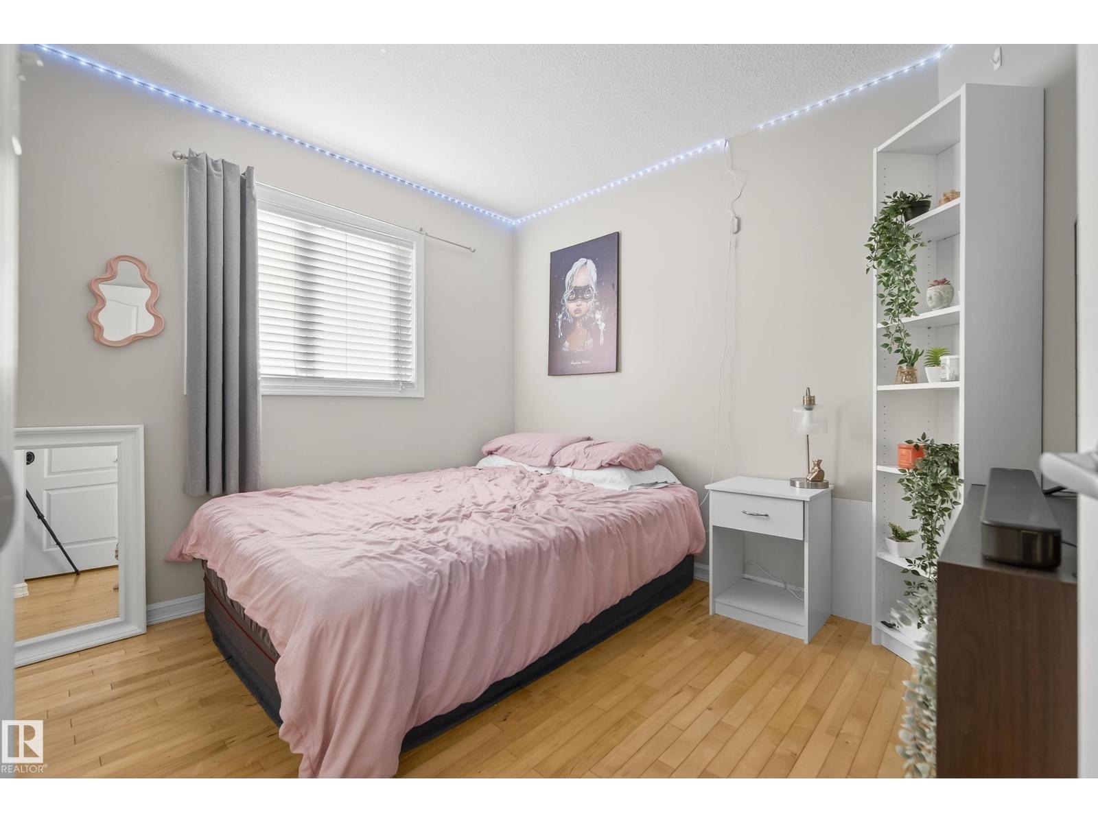 3203 49 ST, Beaumont