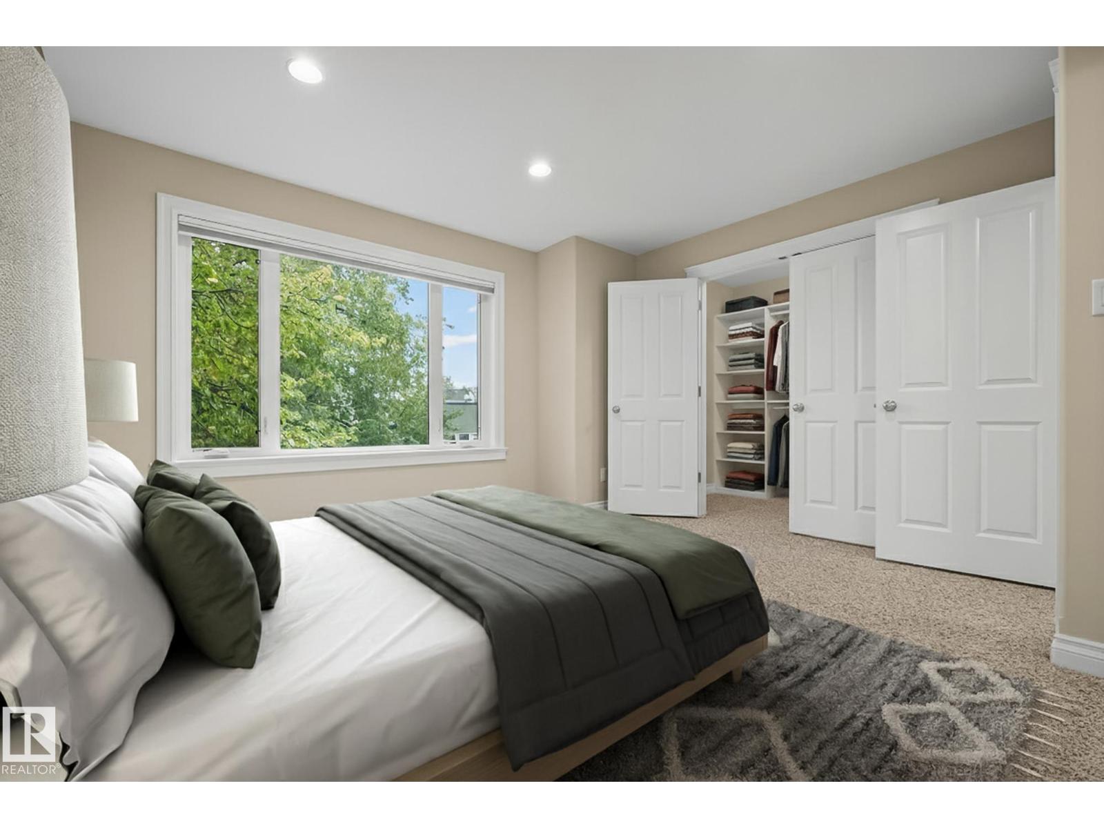 11106 76 AV NW, Edmonton