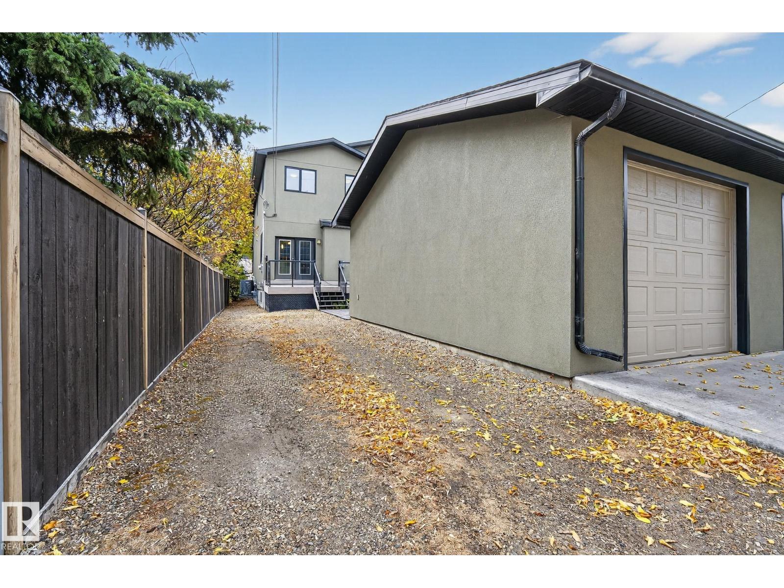 11106 76 AV NW, Edmonton