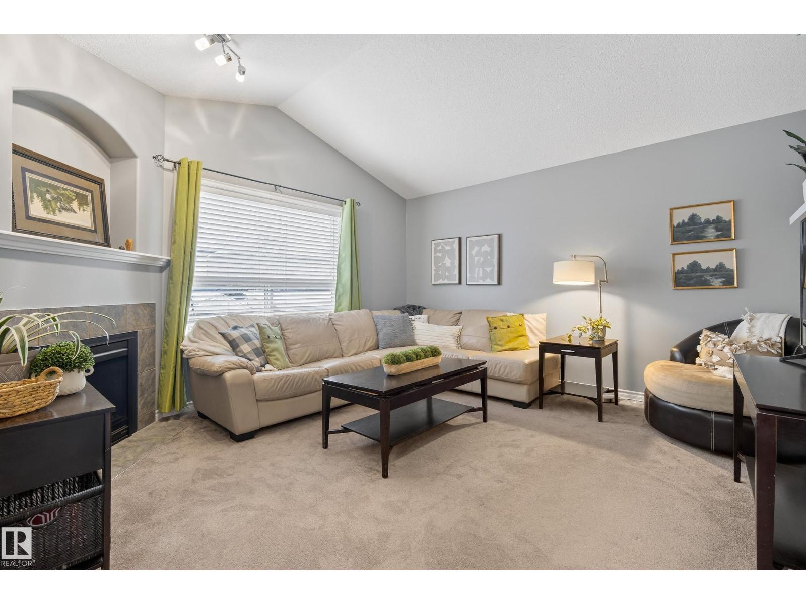 220 GALLOWAY WD, Fort Saskatchewan