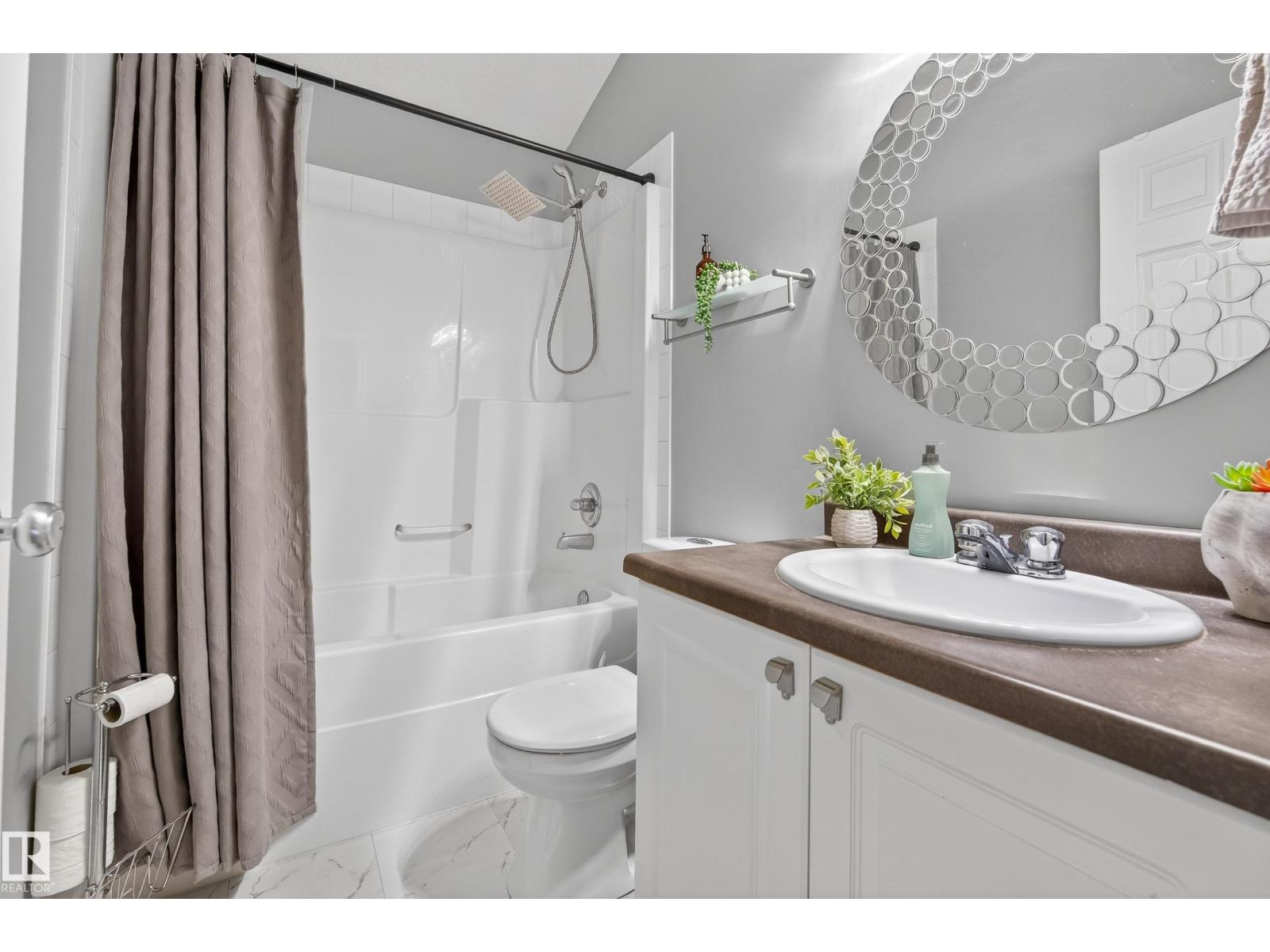 220 GALLOWAY WD, Fort Saskatchewan