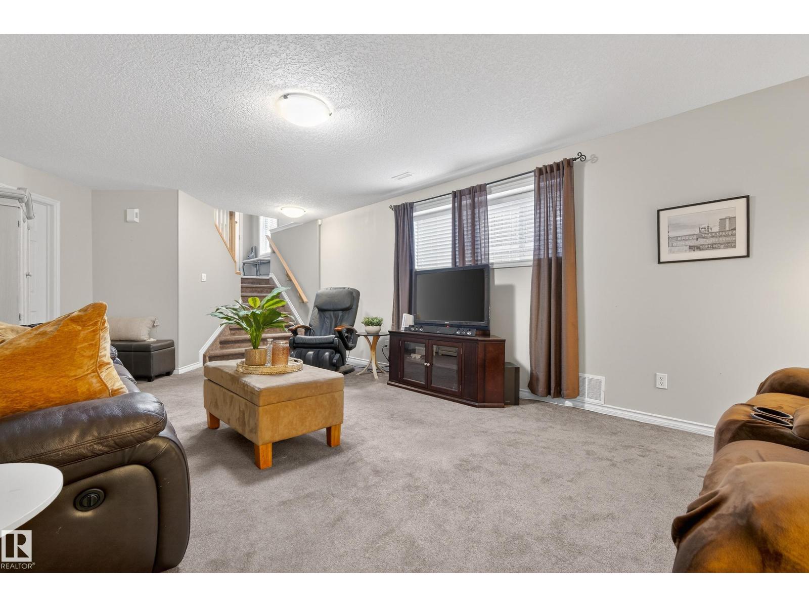 220 GALLOWAY WD, Fort Saskatchewan