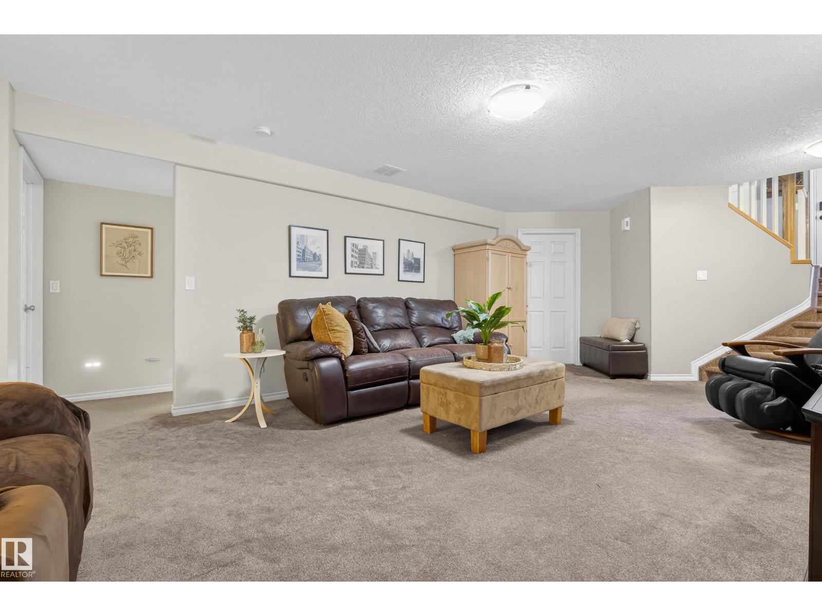 220 GALLOWAY WD, Fort Saskatchewan