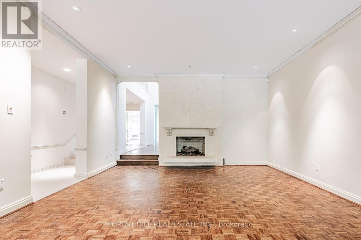 82 ORIOLE ROAD - 6