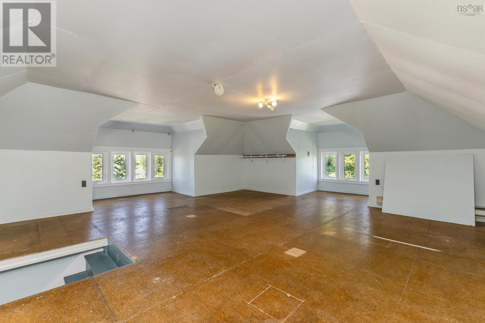 Property 37 of 49 of 548 Nelson Street