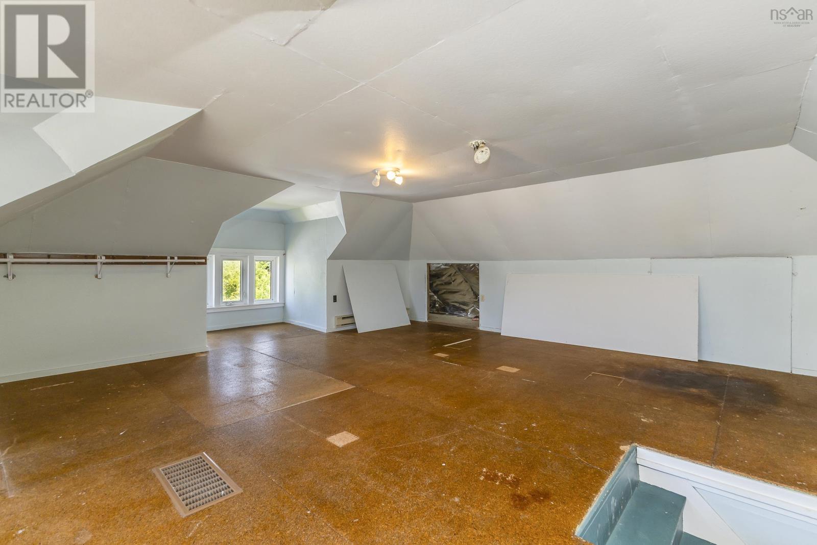 Property 38 of 49 of 548 Nelson Street