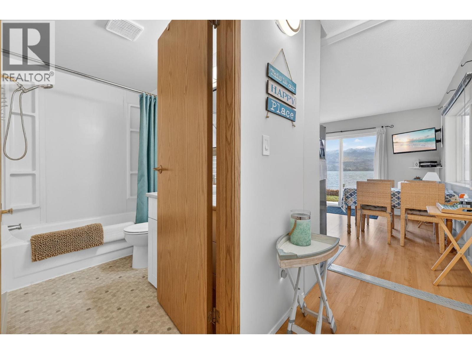 105 3050 Seclusion Bay Road, Westbank