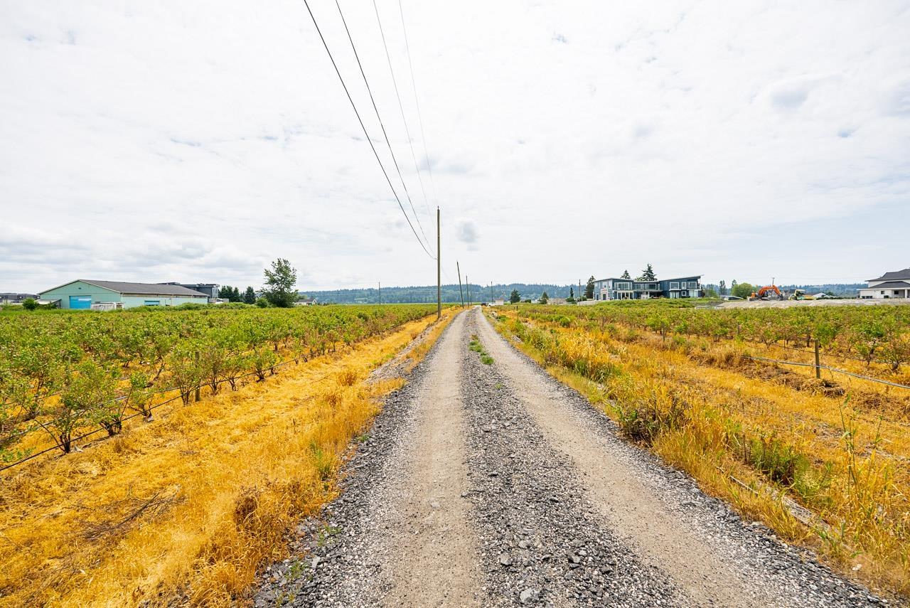 17027 40 AVENUE, Surrey