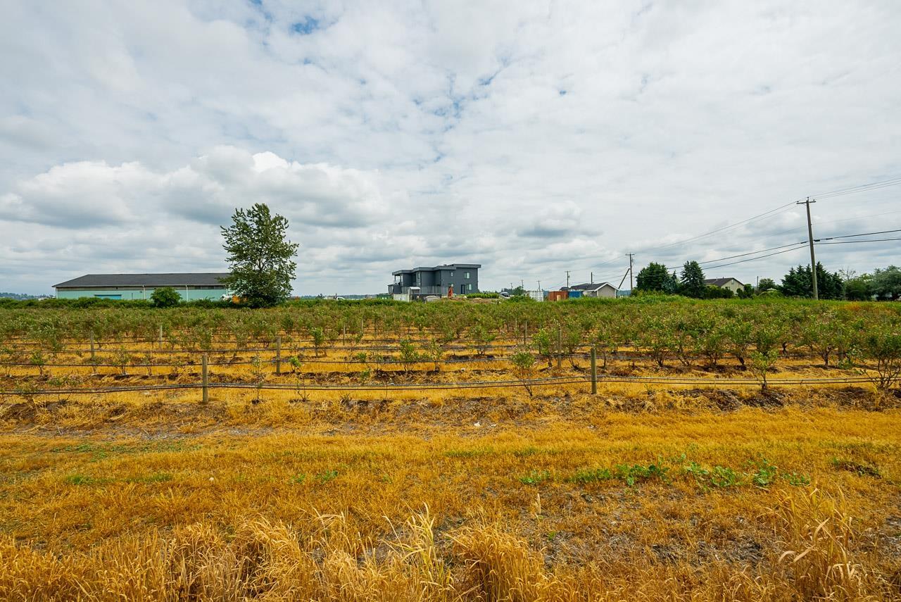 17027 40 AVENUE, Surrey