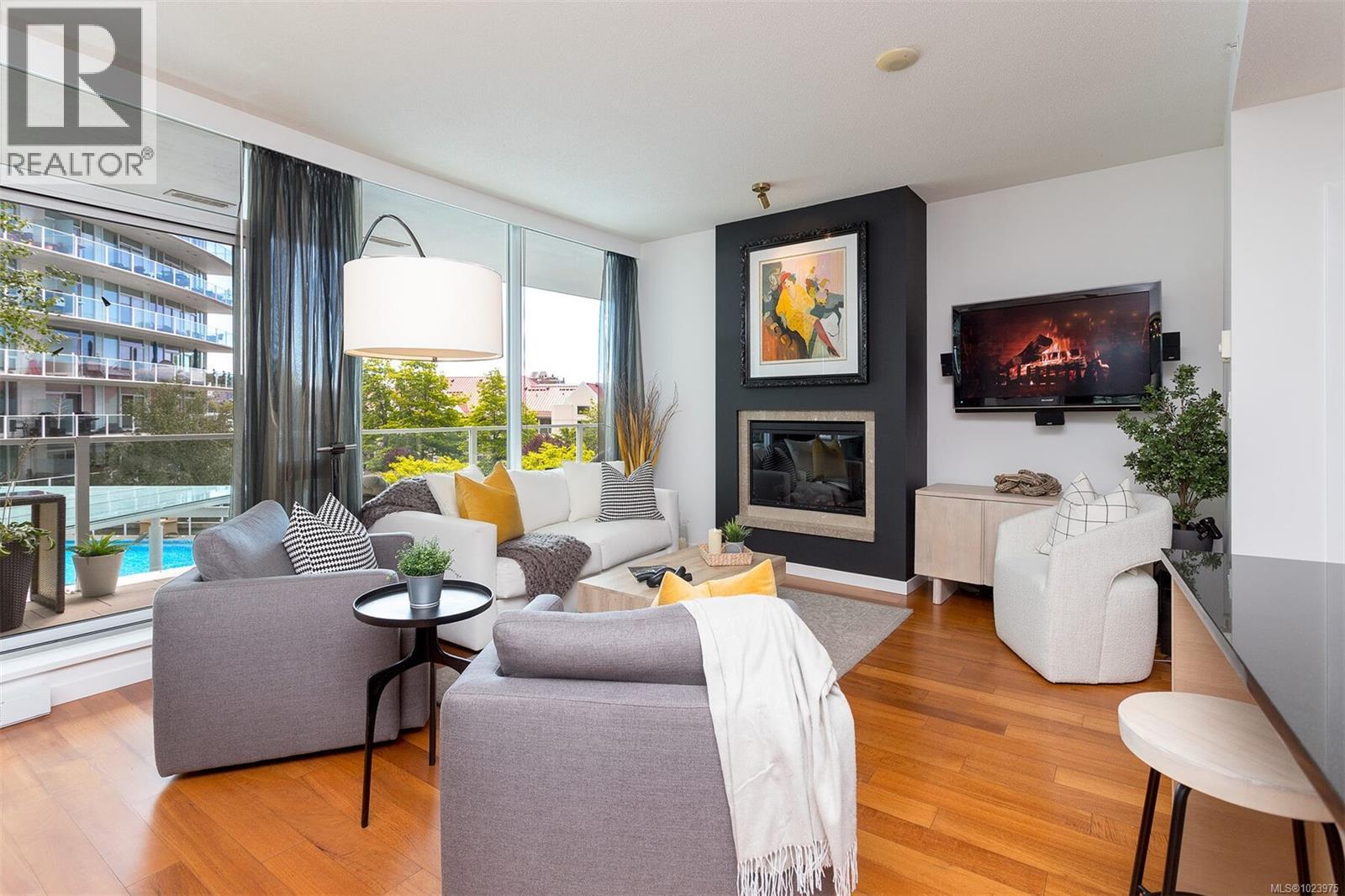 216 68 SONGHEES Road, Victoria