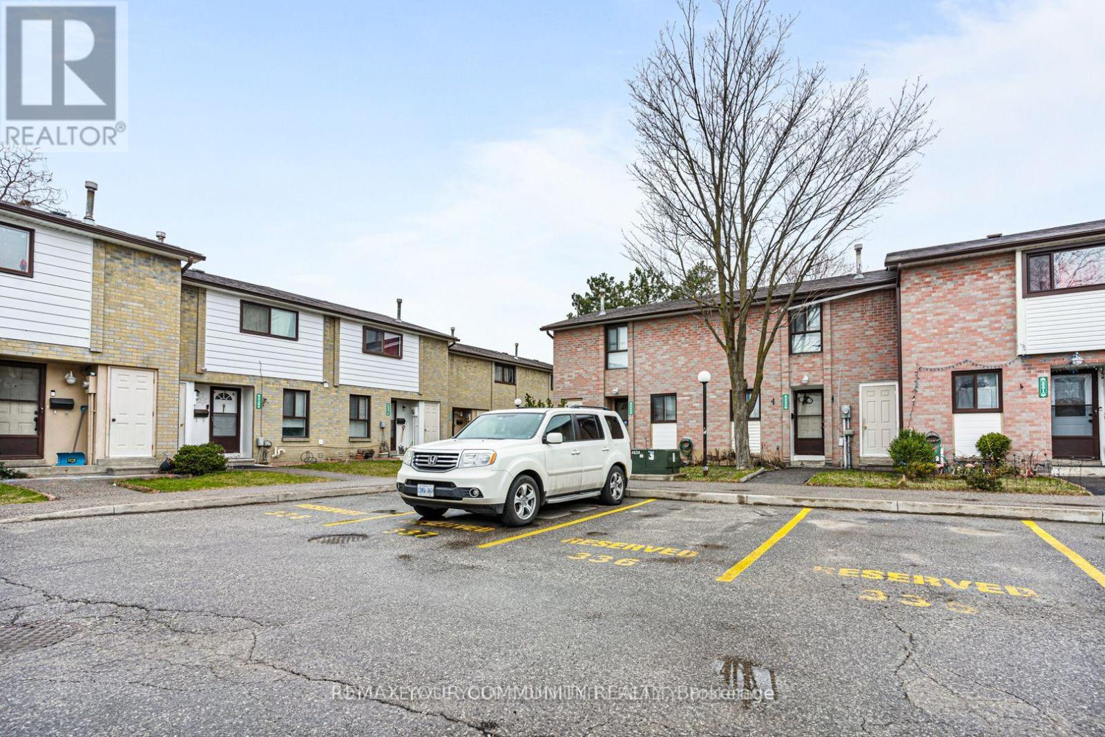 336 FLEETWOOD CRESCENT - 31