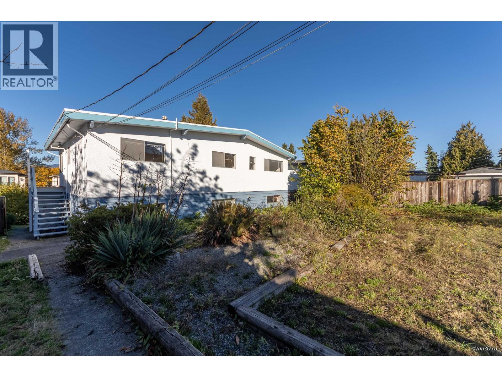 6096 SERVICE STREET, Burnaby