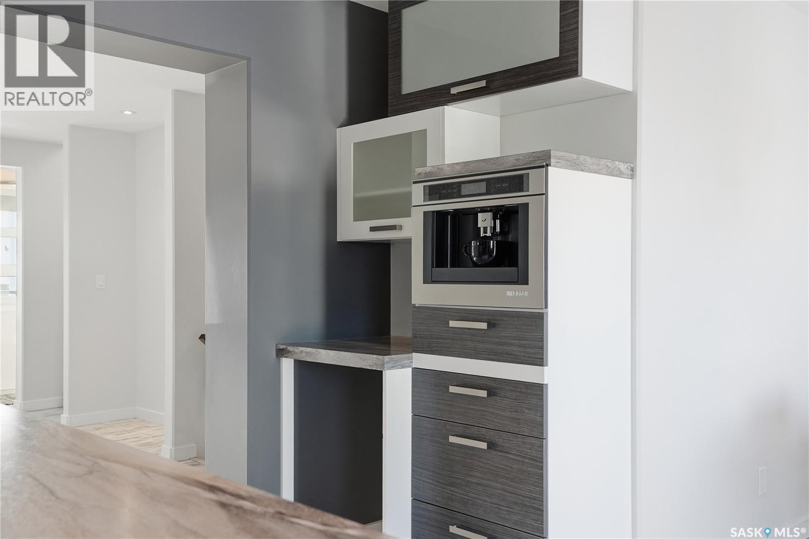 Single Family House 2 Level for Sale in  Kloppenburg WAY Saskatoon 