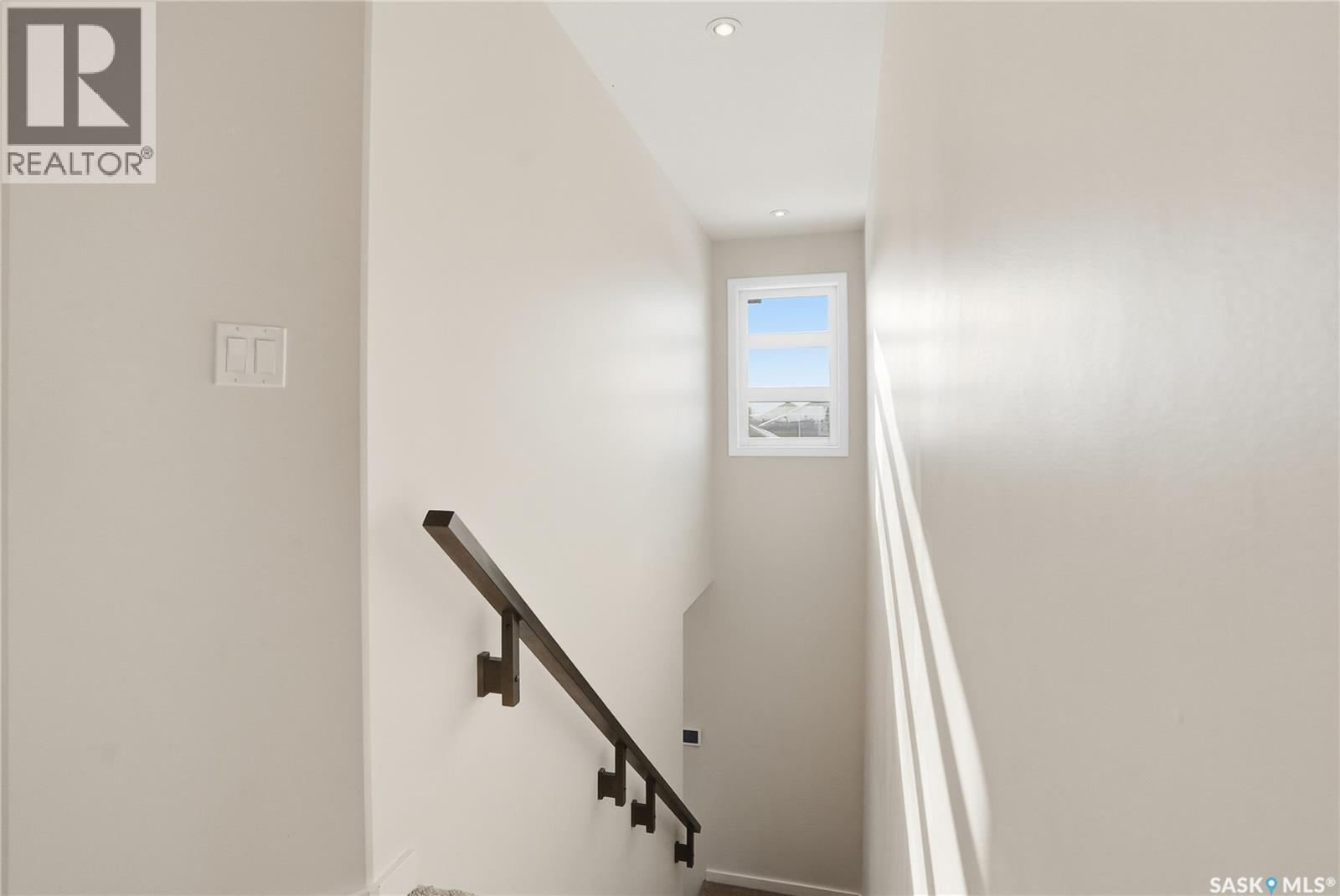 Single Family House 2 Level for Sale in  Kloppenburg WAY Saskatoon 