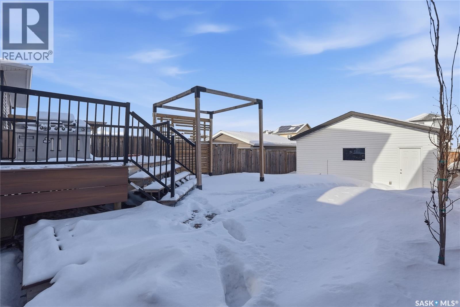 Single Family House 2 Level for Sale in  Kloppenburg WAY Saskatoon 