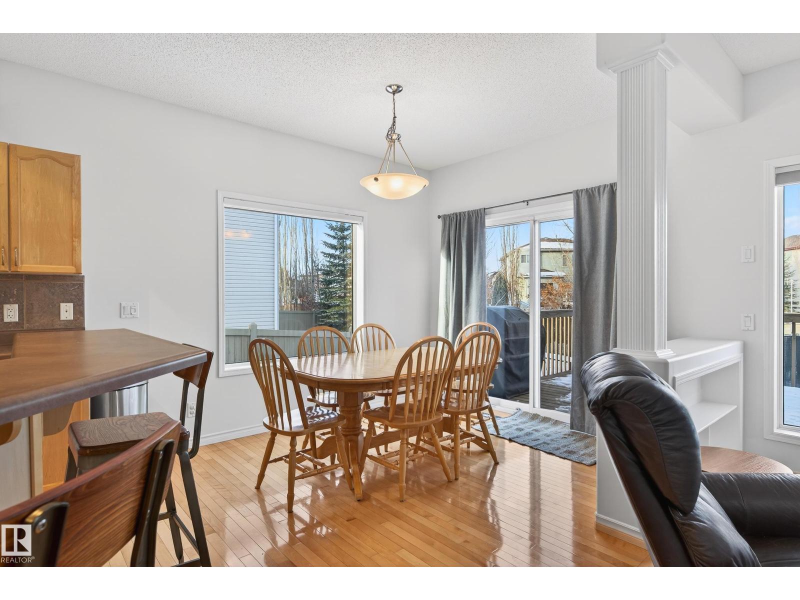 38 Embassy PL, St. Albert