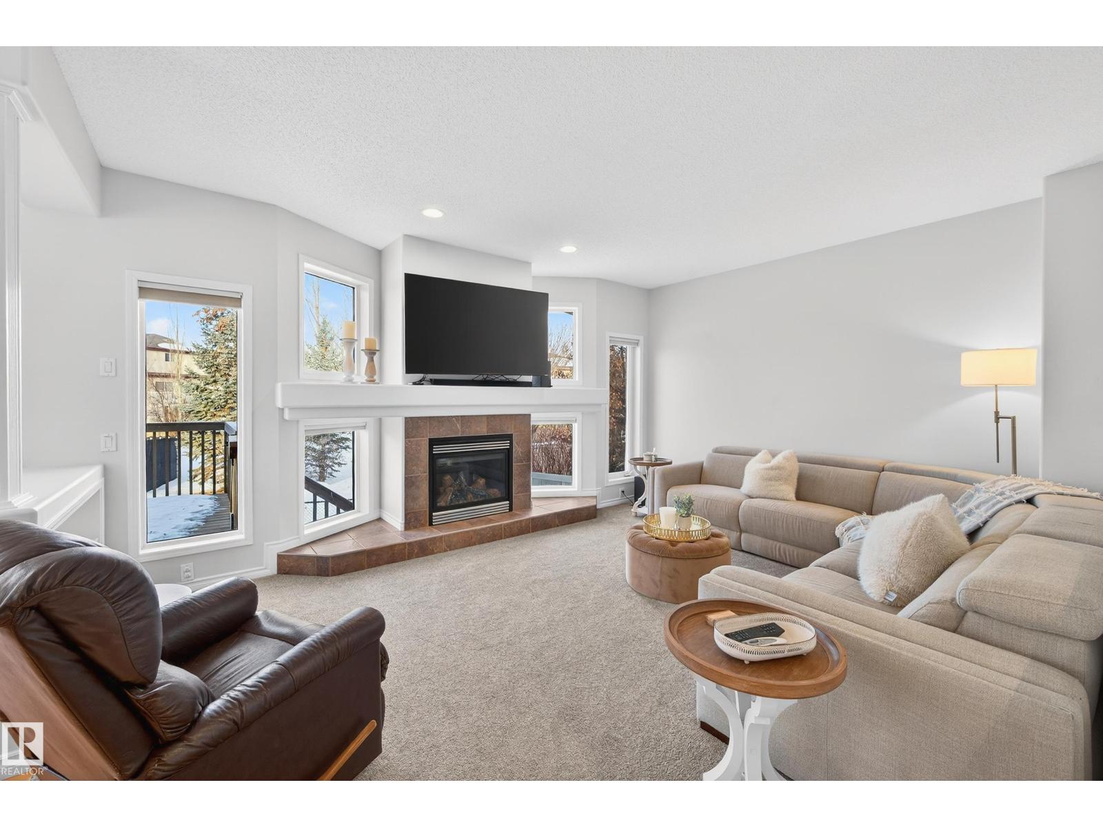 38 Embassy PL, St. Albert