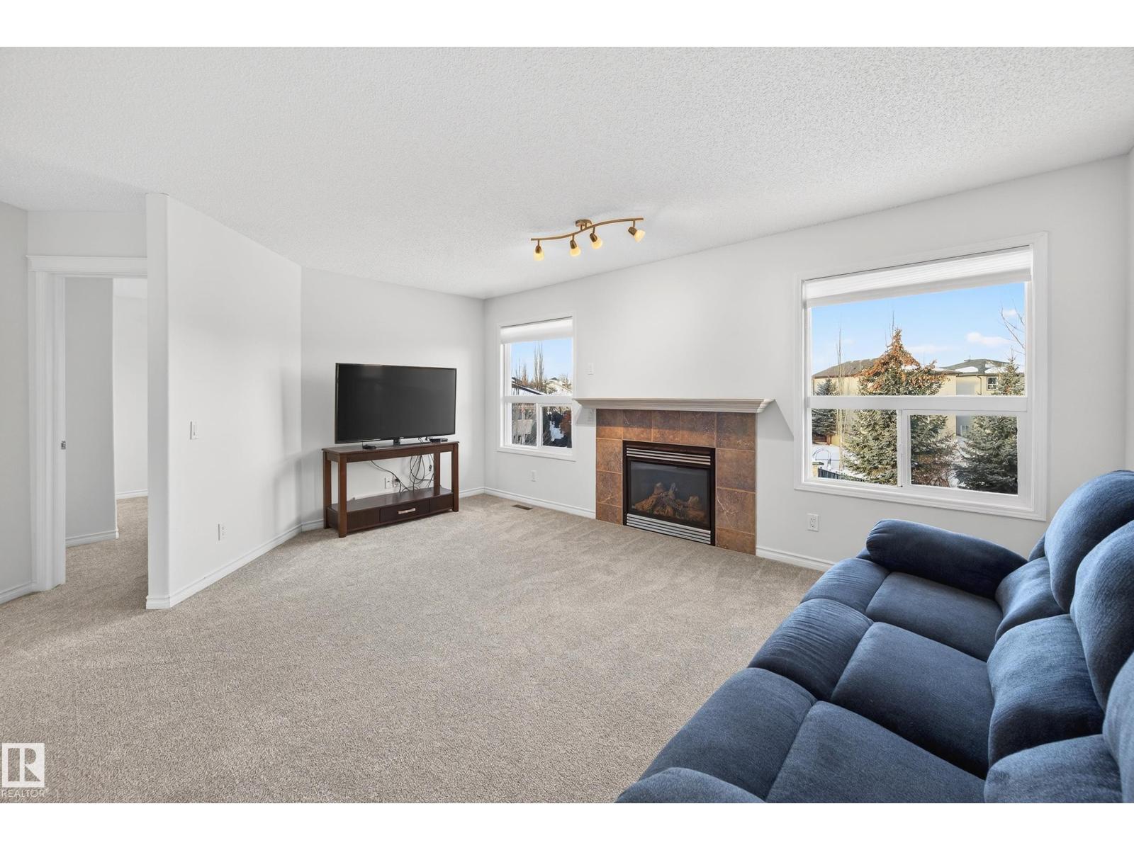 38 Embassy PL, St. Albert