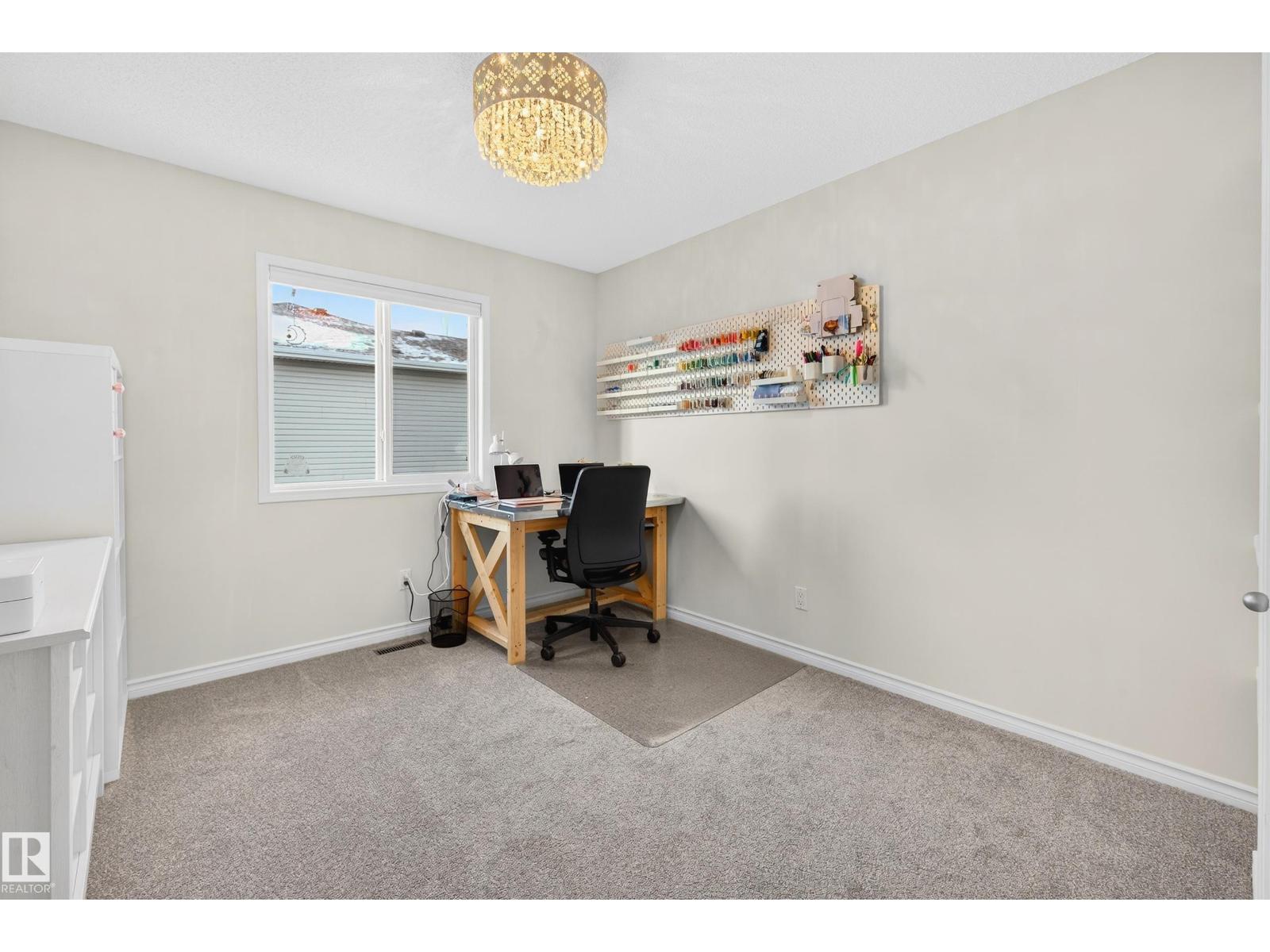 38 Embassy PL, St. Albert